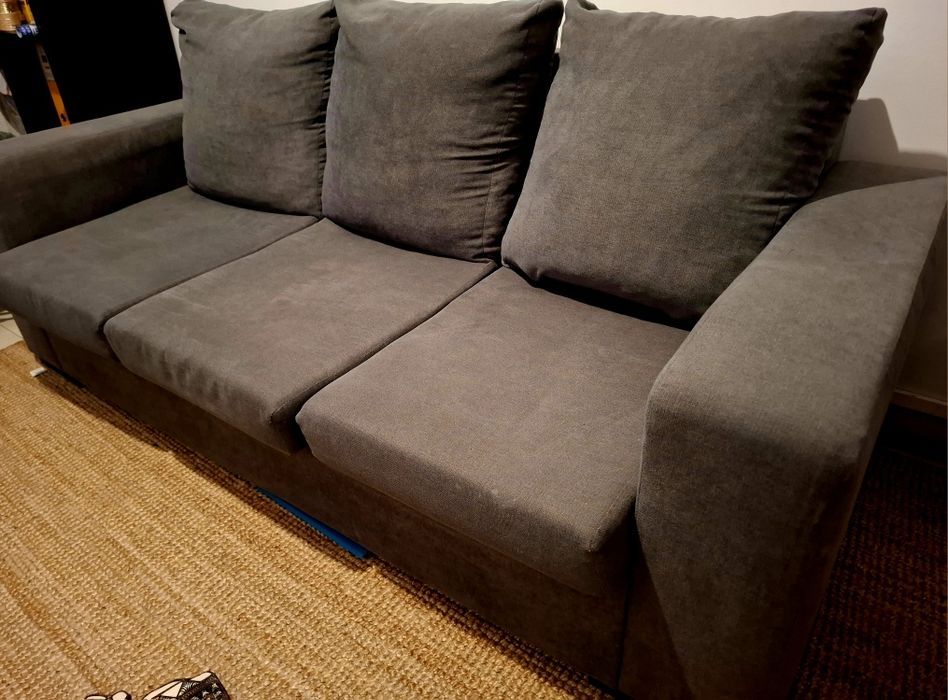 Sofá 3 Lugares quase NOVO