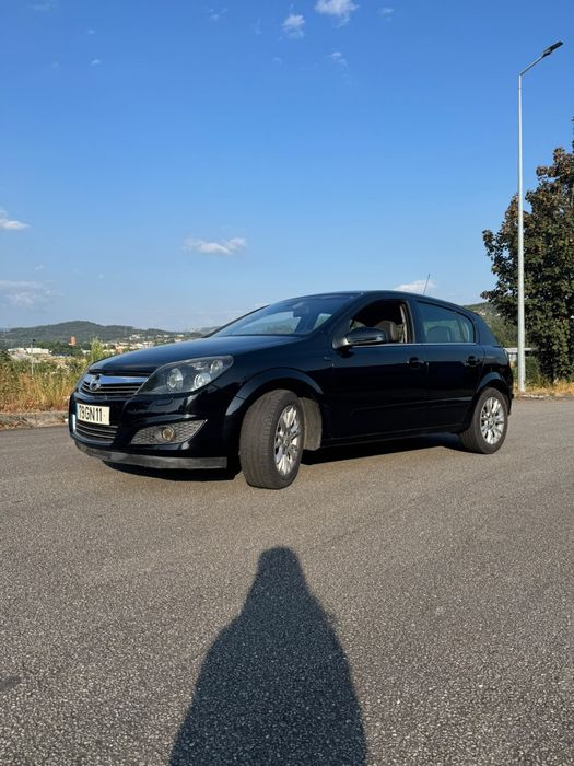Opel Astra Diesel 1.7 125cv e caixa de 6 velocidades  (Motor ISUZU)