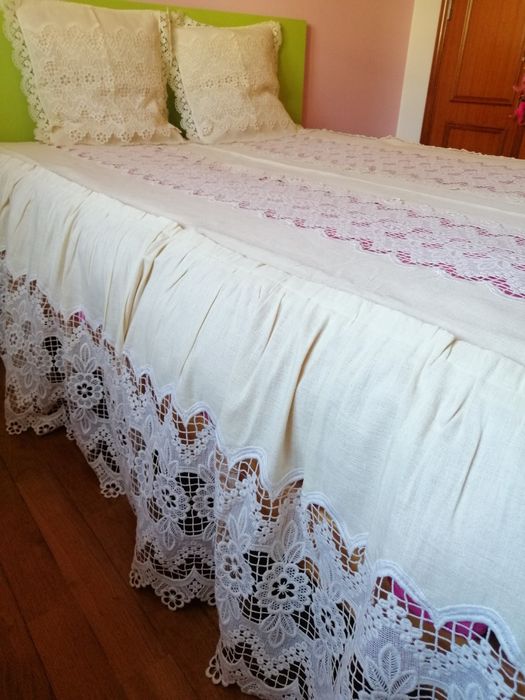 Colcha de linho bege