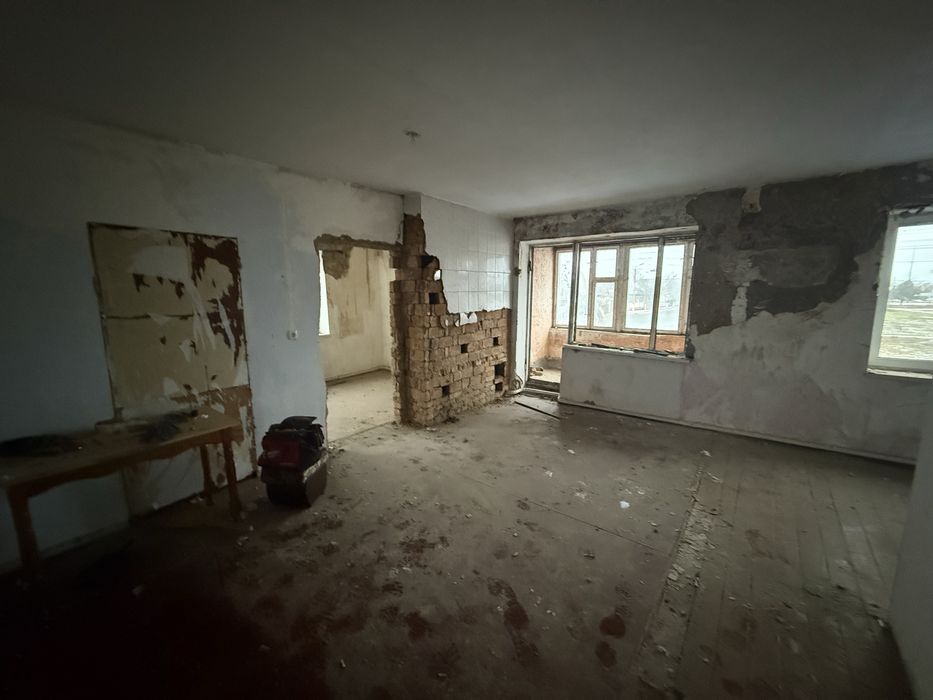 Продается квартира на Молодежной с гаражом