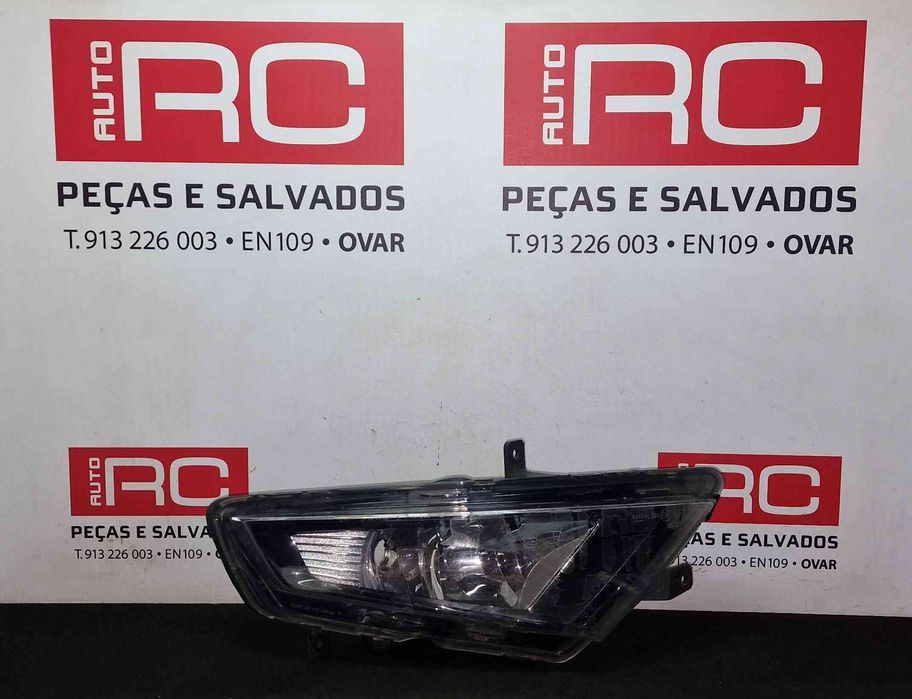 Farol Nevoeiro Frente Direito SEAT IBIZA IV ST (6J8, 6P8) ano 2016