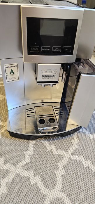 Кавоварка DeLonghi