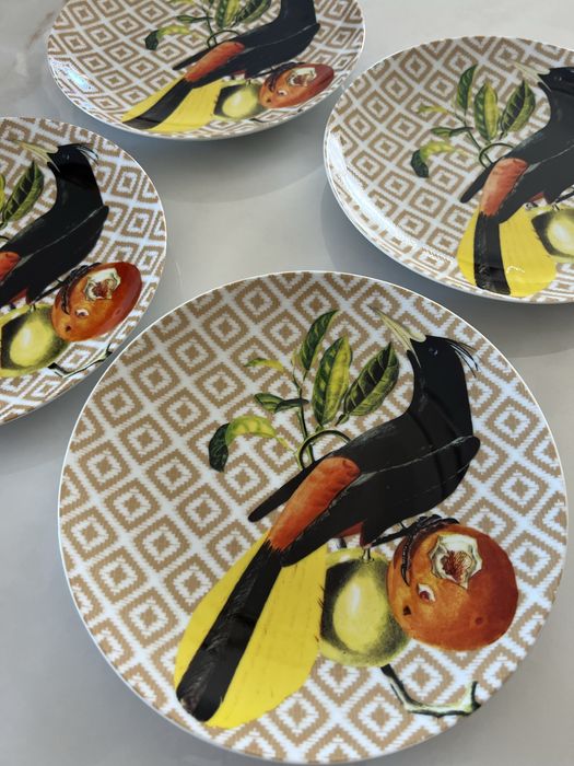 4 pratos da vista alegre (decoraçao Olhar o Brasil)