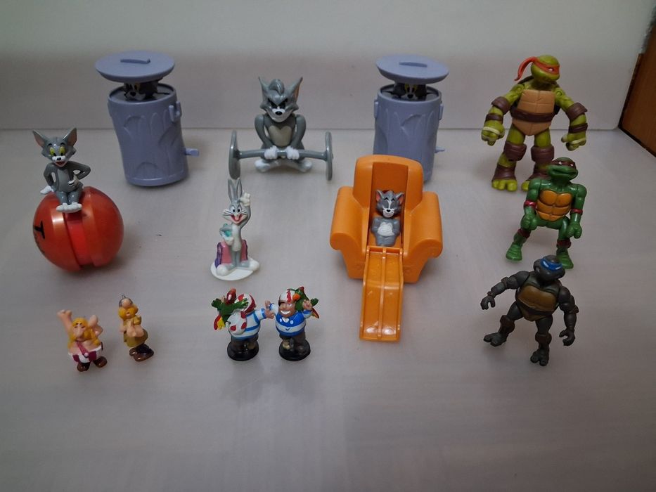 Várias Figurinhas Coleccionáveis Banda Desenhada