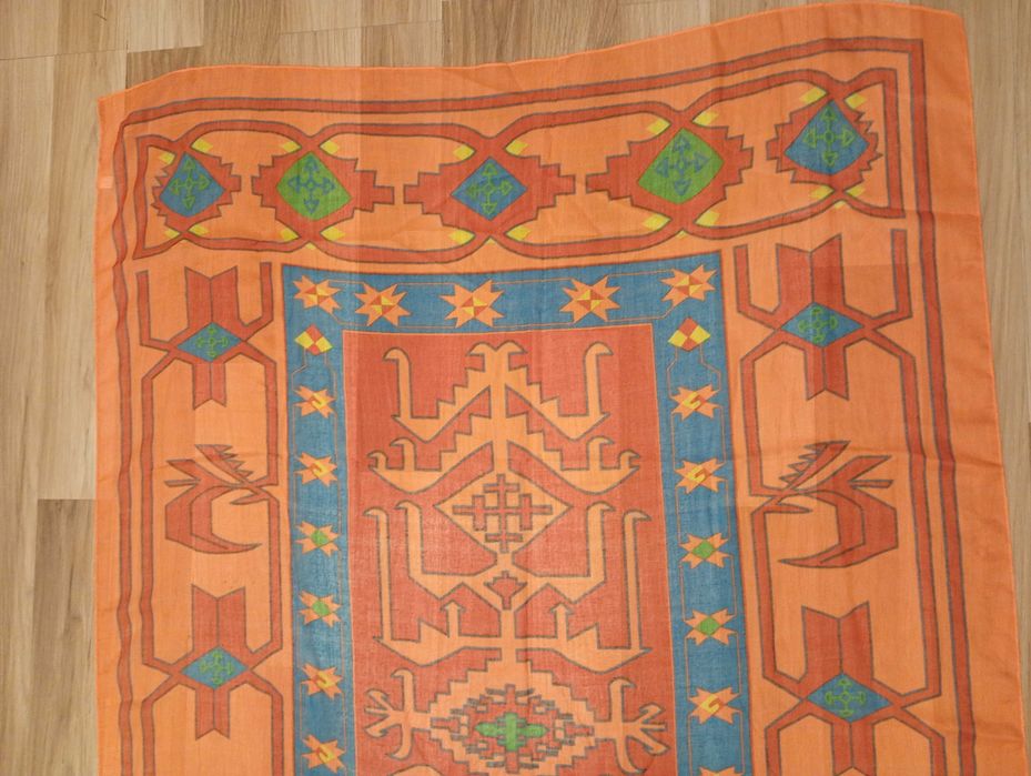 Duży lekki szal damski