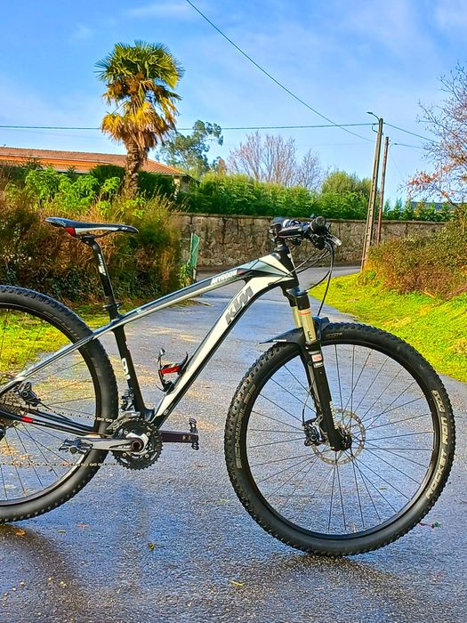 Carbono KTM 29"(negociável)