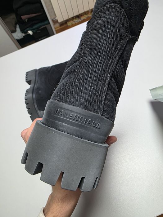 Balenciaga strike boots 42 size/ баленсіага страйки 42 розмір