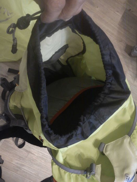 plecak Deuter Salewa Under Armour Osprey uzywany super stan tanio