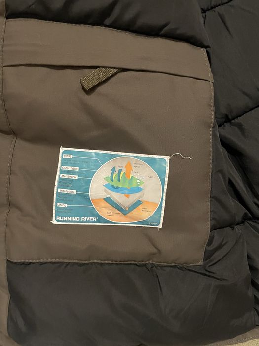 Зимова чоловіча подовжена куртка