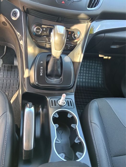 Продам Ford Kuga