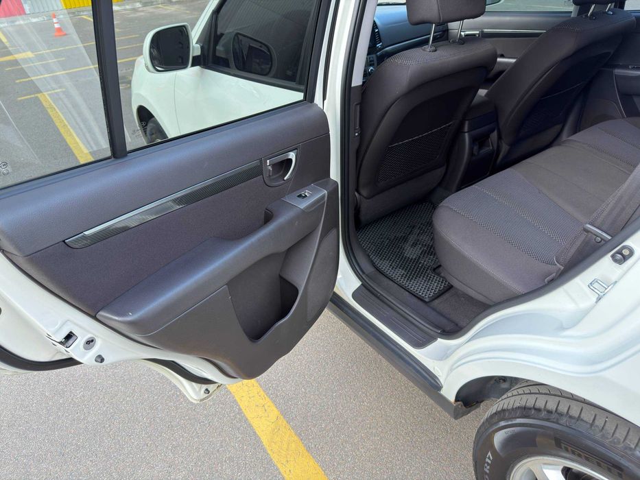 Hyundai Santa FE 2010 автомат. дизель. повний привід.
