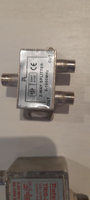 Rozgałęźnik  antenowy całość