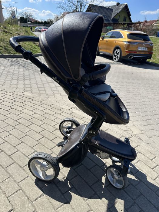Wózek spacerowy + gondola Mima Xari 2w1