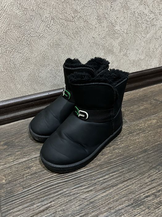 Угги для мальчика 31 р.