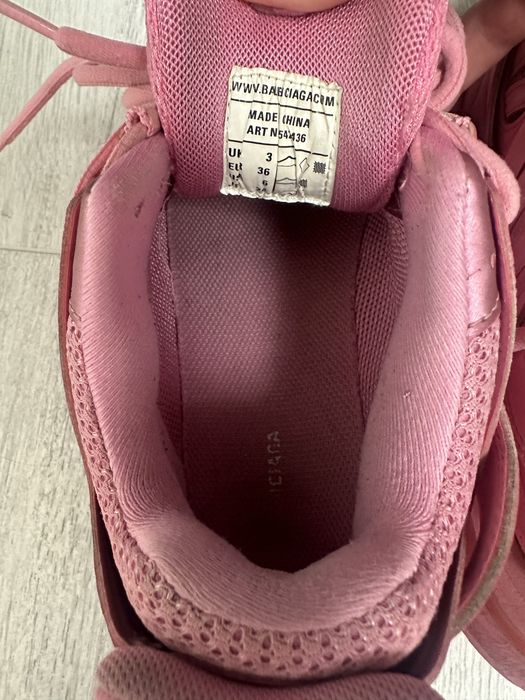 Balenciaga track pink