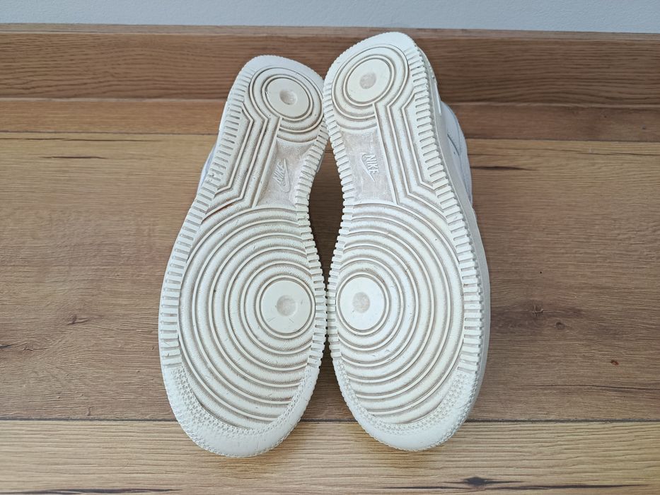 Nike Force nr 40--25.5 cm