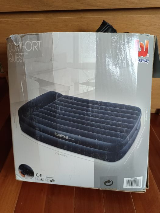 Colchão Insuflável Casal Besteway + Bomba