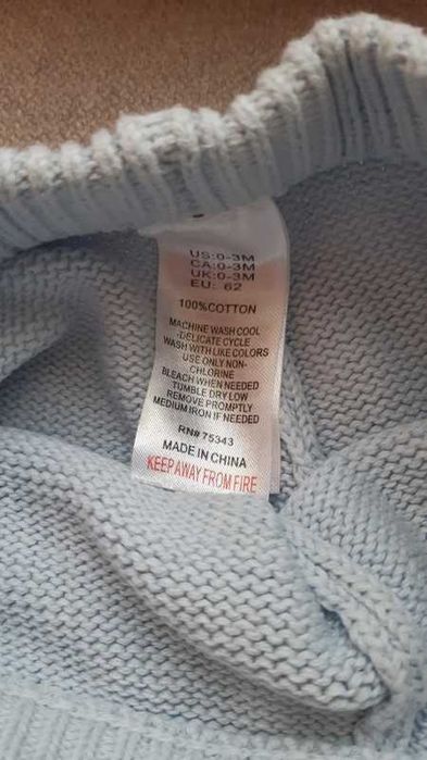 Eleganckie spodenki dzianinowe dla niemowlaka 62