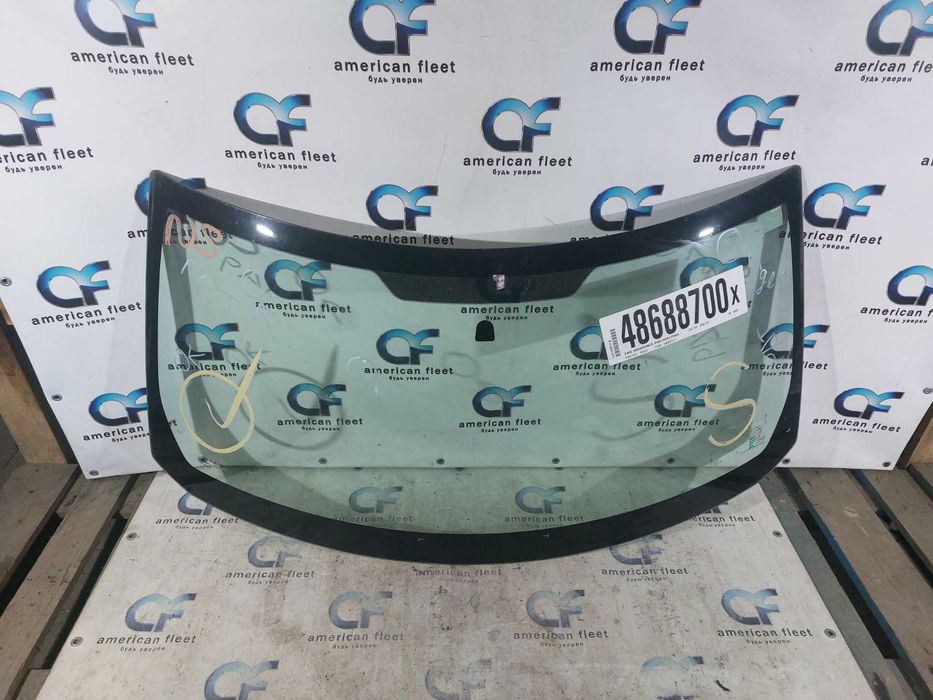 Jeep Patriot 11-17 Лобовое стекло / Джип Патриот