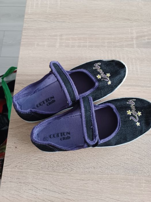 Buty dla dziewczynki