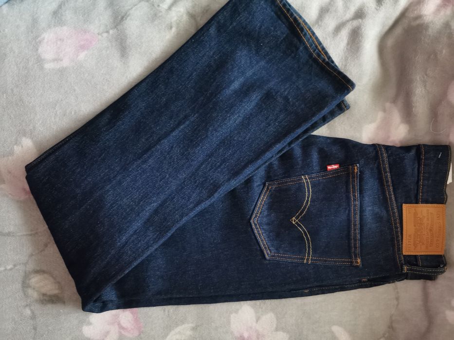 Spodnie jeans Levis  92 cm w pasie