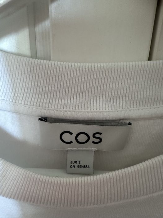 Футболка базова цупка Cos