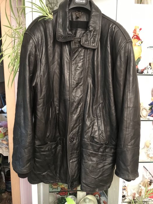 Кожанные  куртки  мужские  на 52 размер