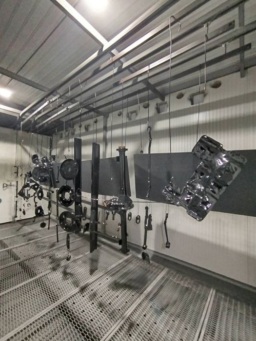 Порошкове фарбування та дробеструй