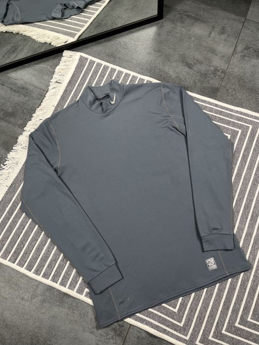 Чоловічий рашгард термуха компресійка Nike Pro Combat
