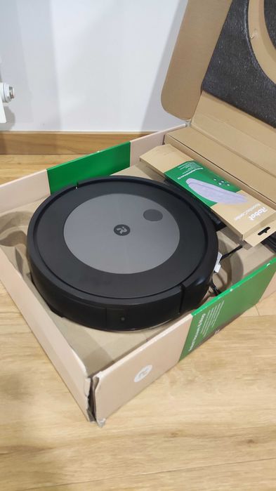 Aspirador Robô IROBOT Roomba Combo J5, Mopa, garantia