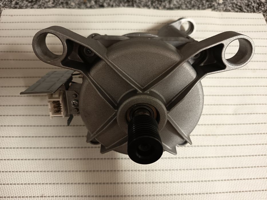 Motor Inverter Welling Máquina Lavar Whirlpool | W11488531 / ZXGN-420-8-74L (Brushless Indesit Hotpoint 500W)