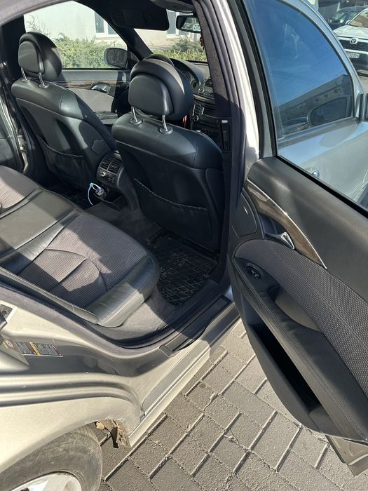 Продам w211   2.7