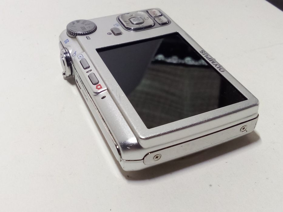 Фотоаппарат Olympus FE-320  SP-500 UZ