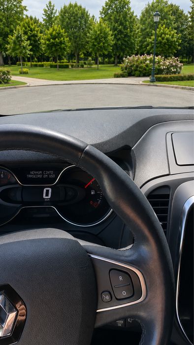 Renault Captur — fotografia 4