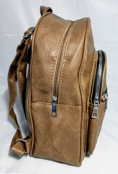 Brązowy jasny plecak A4 ze wzorkiem-NOWY