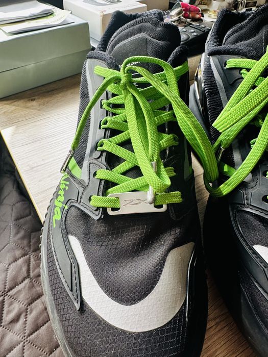 Кросівки adidas