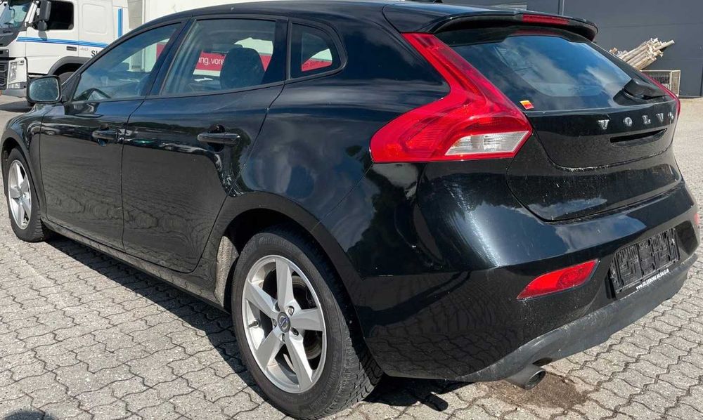 Volvo V40 Para Peças - Há Peças
