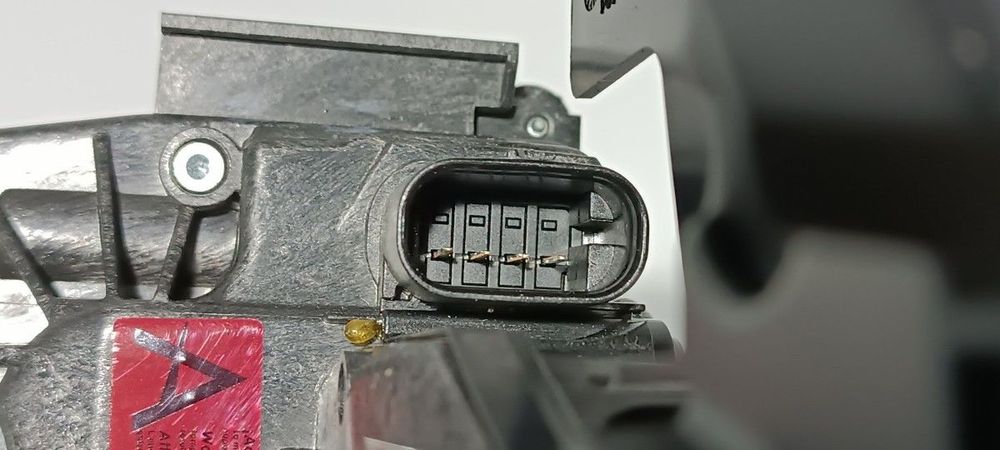 FECHADURA PORTA FRENTE DIREITA MERCEDES EQS 450+