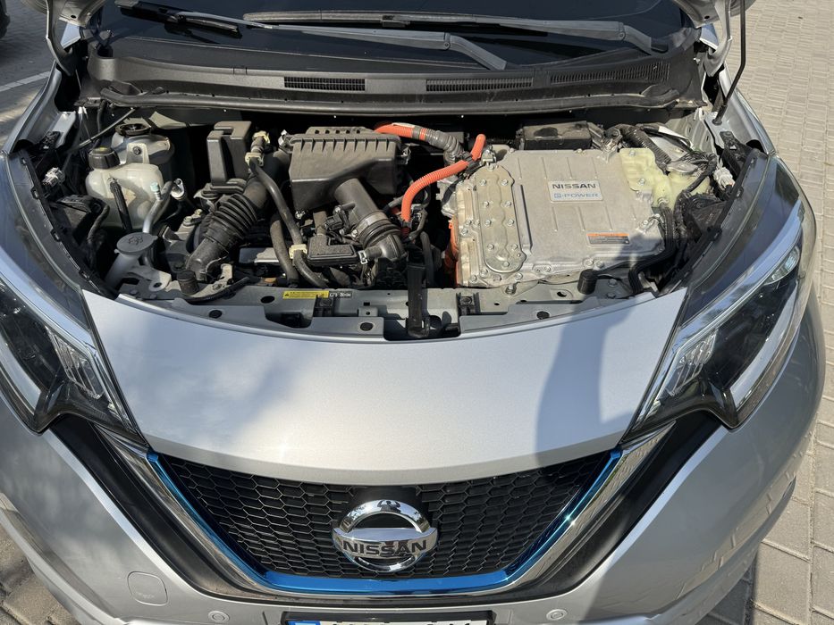 Продам Nissan e-POWER 2018 гибрид