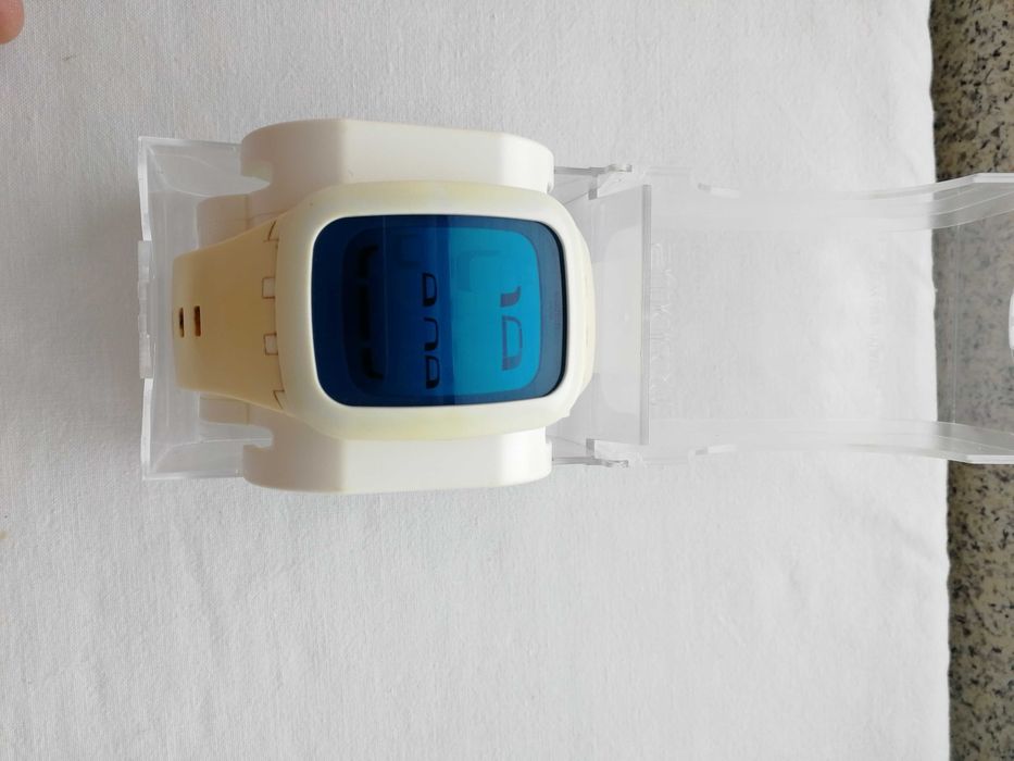 Swatch SURW103 Avariado