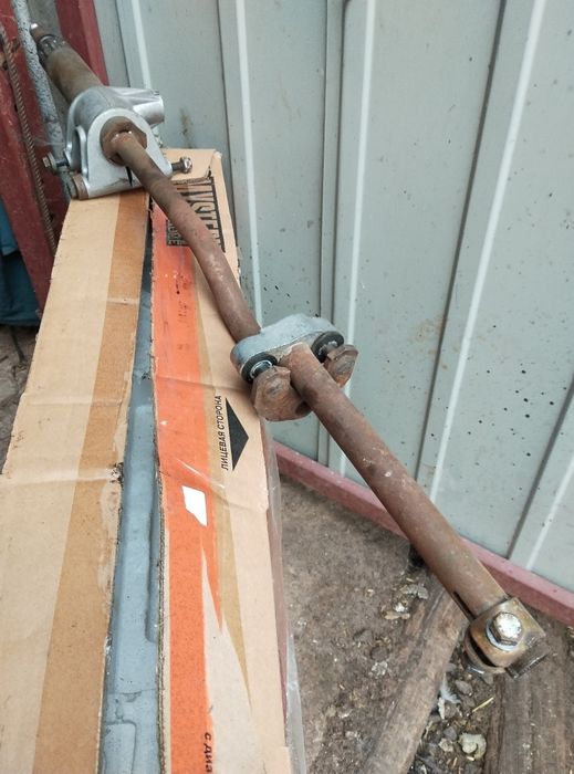 Кардан рульової рейки Ауді 100