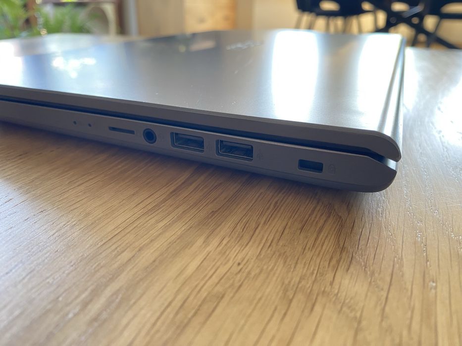 Laptop Asus VivoBook 15 M509DA