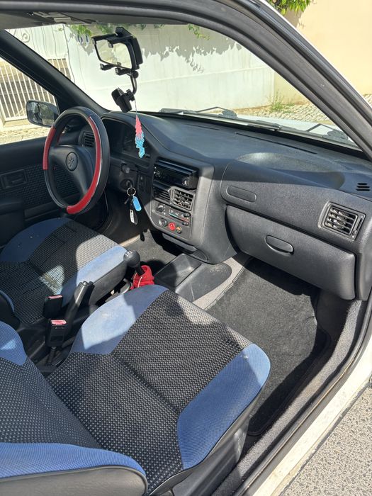 Peugot 106 98 ediçao green