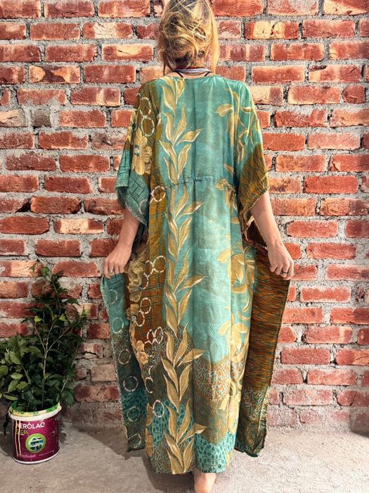 Narzutka kaftan sukienka boho
