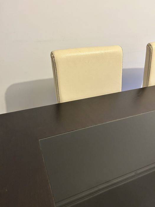 Mesa jantar e 8 cadeiras