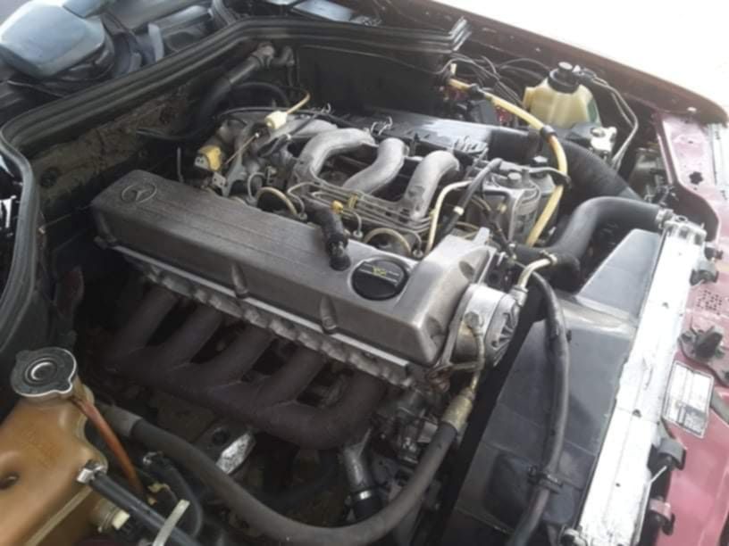 Mercedes Benz 250 TD(Touring Diesel)Não negociavel.