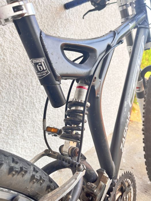 Bicicleta GT I-Drive (Quadro Clássico em Alumínio 6061)