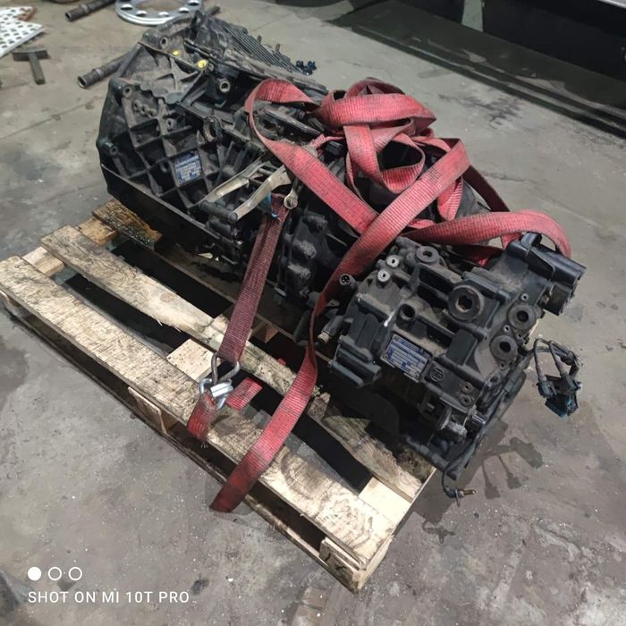 Коробка передач zf 16s2330 12s2331 12s2333 кпп: 2 000