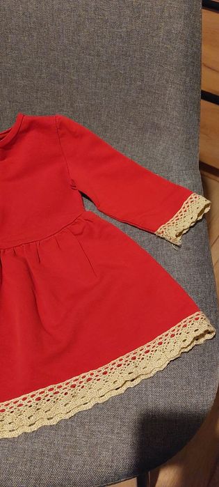 Czerwona sukienka świąteczna