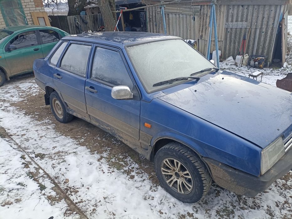 Автомобіль Ваз  21099
